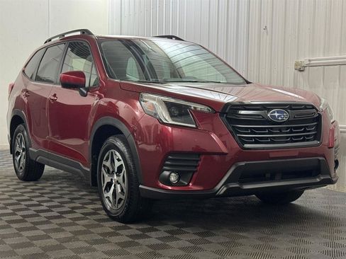 Used 2024 Subaru Forester Premium AWD/4WD image 25