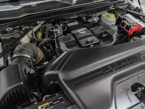 Used 2022 RAM 2500 Limited image 61