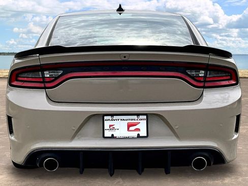Used 2023 Dodge Charger R/T w/ Blacktop Package RWD image 5