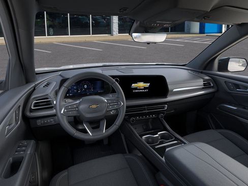 New 2026 Chevrolet Traverse LT w/ Driver Confidence Package image 15