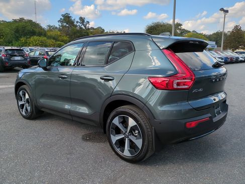 New 2026 Volvo XC40 B5 Plus w/ Protection Package Premier image 6