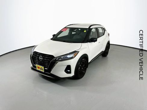 Certified 2024 Nissan Kicks SR w/ SR Premium Package FWD image 5