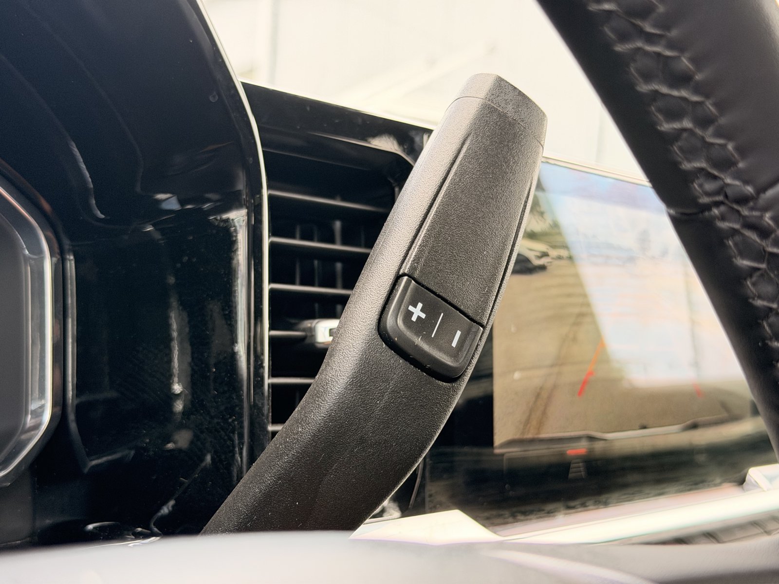 Used 2024 GMC Sierra 1500 Elevation AWD/4WD image 26