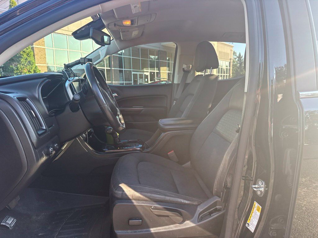Used 2018 GMC Canyon SLE w/ SLE Convenience Package AWD/4WD image 6