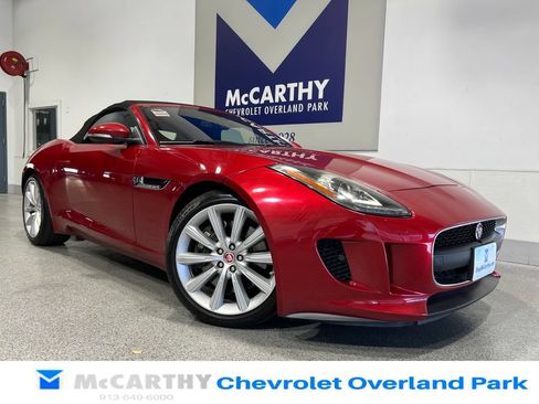Used 2017 Jaguar F-TYPE Convertible RWD image 10