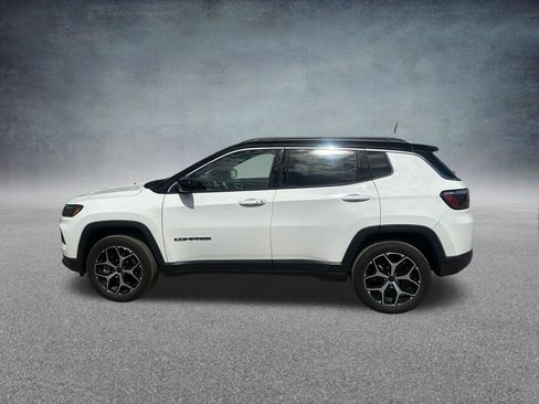 Used 2026 Jeep Compass Limited AWD/4WD image 31
