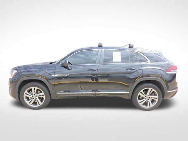 Used 2024 Volkswagen Atlas Cross Sport SEL R-Line AWD/4WD image 4
