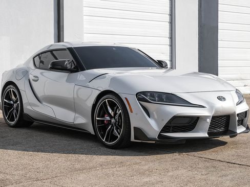 Used 2022 Toyota Supra Premium image 7