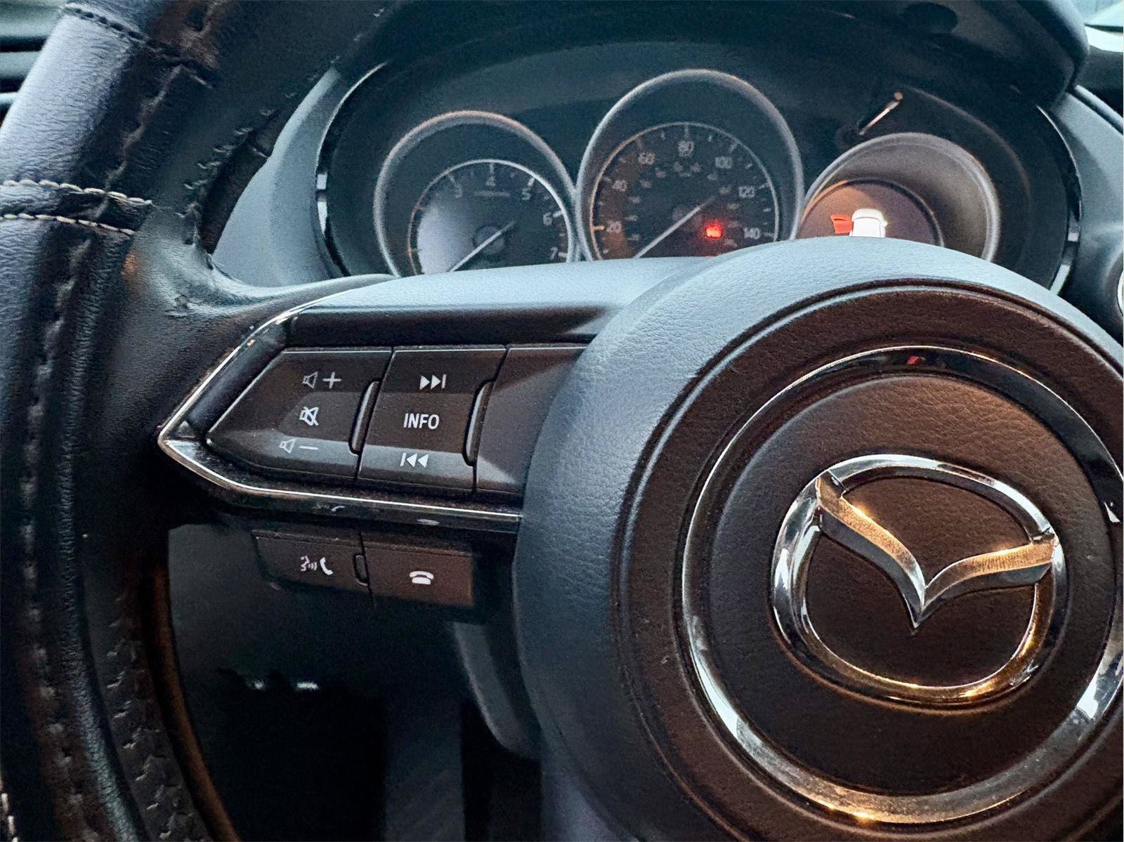 Used 2021 MAZDA CX-9 Touring w/ Touring Premium Package FWD image 19