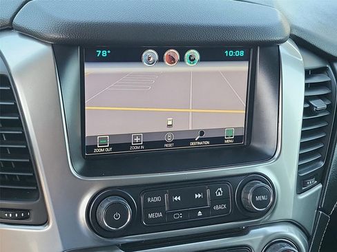 Certified 2015 Chevrolet Suburban LT w/ Luxury Package RWD image 6