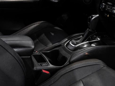 Used 2019 Nissan Rogue Sport SL w/ Premium Package image 27