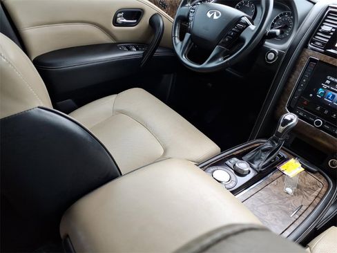 Used 2021 INFINITI QX80 Premium Select w/ Cargo Package image 9
