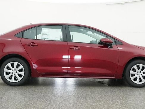 New 2026 Toyota Corolla LE FWD image 27