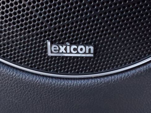 Used 2022 Genesis GV70 3.5T Sport w/ Sport Advanced Package image 18