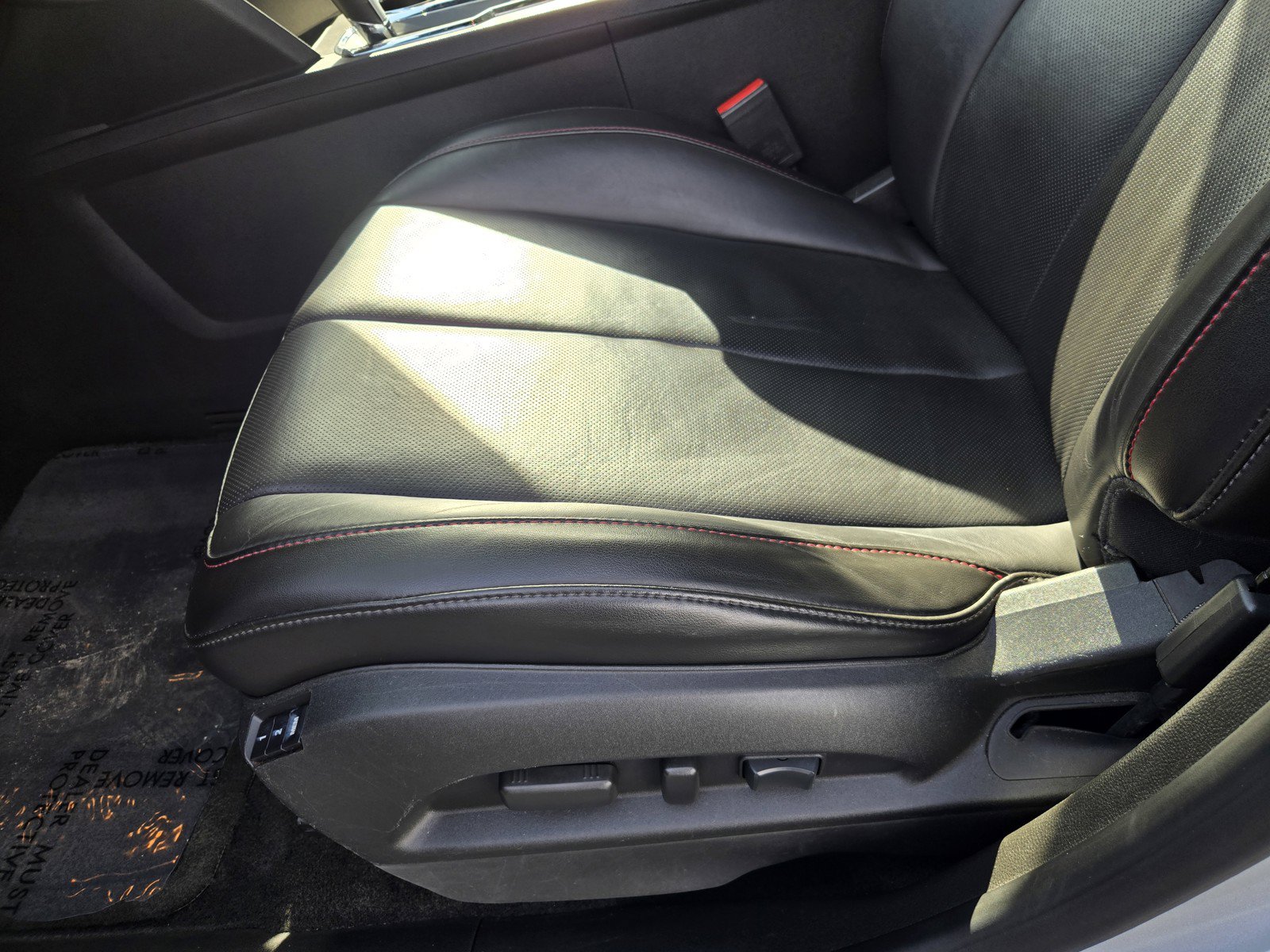 Used 2013 Chevrolet Equinox LTZ AWD/4WD image 16