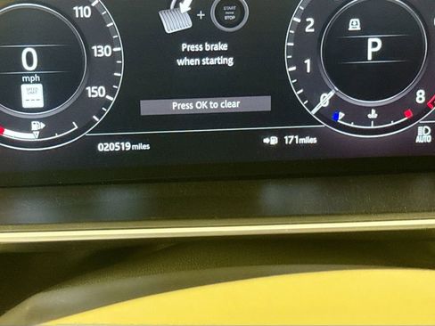 Certified 2021 Land Rover Range Rover Sport HSE Silver Edition image 12