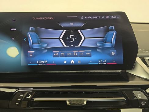 New 2026 BMW X1 xDrive28i w/ Convenience Package AWD/4WD image 24