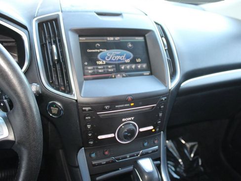 Used 2015 Ford Edge Titanium w/ Equipment Group 302A image 22
