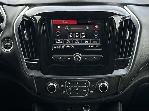 Used 2021 Chevrolet Traverse LS w/ LPO, Blackout Package image 16