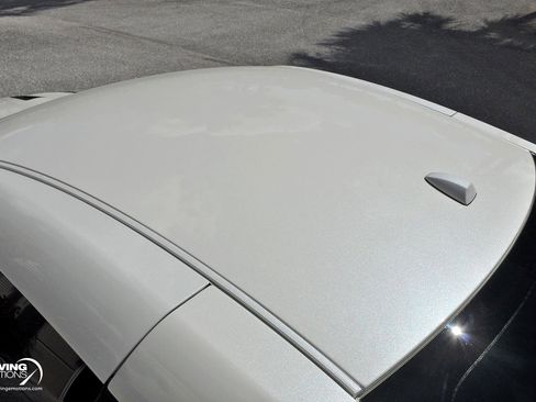 Used 2019 Nissan GT-R Premium image 18