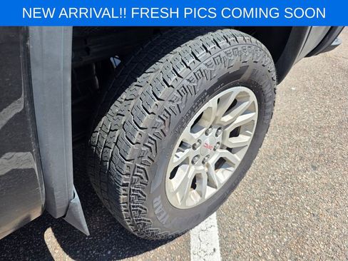 Used 2018 GMC Sierra 1500 SLE w/ SLE Value Package image 7