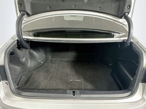 Used 2018 Lexus ES 300h w/ Navigation Package FWD image 31