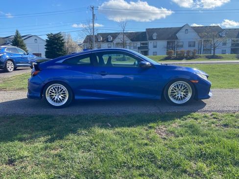 Used 2018 Honda Civic Si image 6