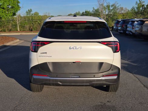 New 2026 Kia Sportage LX image 6