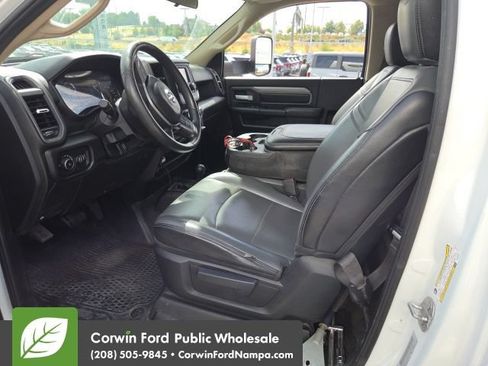 Used 2019 RAM 2500 Tradesman w/ Chrome Appearance Group AWD/4WD image 20