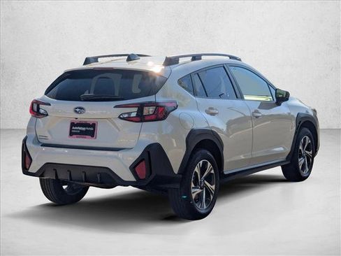 Used 2024 Subaru Crosstrek 2.0i Premium w/ Popular Package #3 AWD/4WD image 5