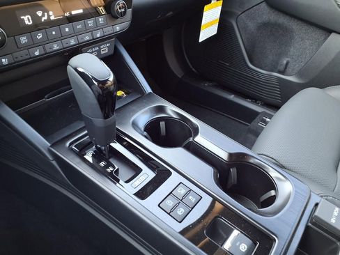 New 2026 Subaru Outback Touring XT image 4