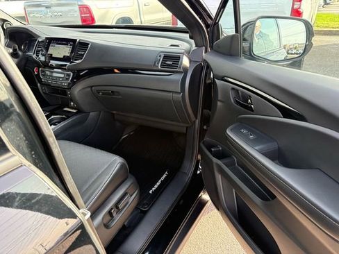 Certified 2023 Honda Passport Elite image 28