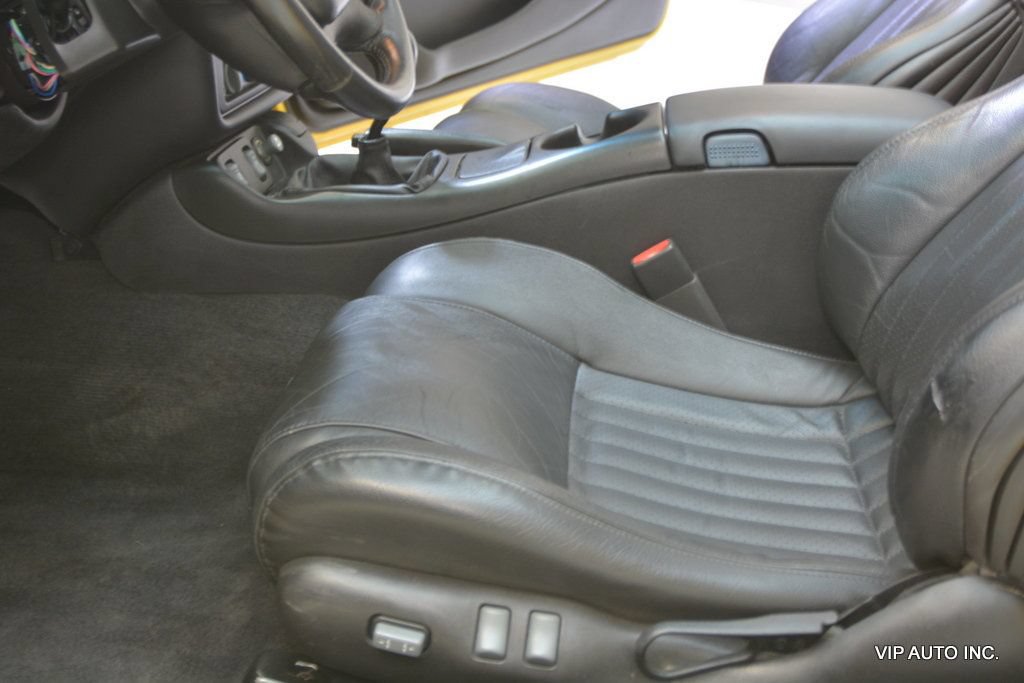 Used 2002 Pontiac Firebird Trans Am RWD image 31