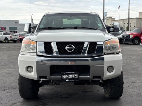 Used 2008 Nissan Titan LE w/ Navigation Pkg AWD/4WD image 2