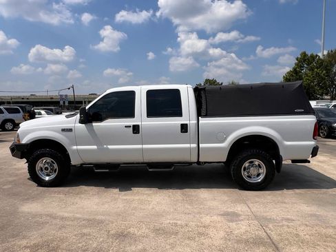 Used 2004 Ford F350 Lariat AWD/4WD image 3