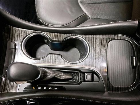 Used 2016 Buick Envision Premium image 32