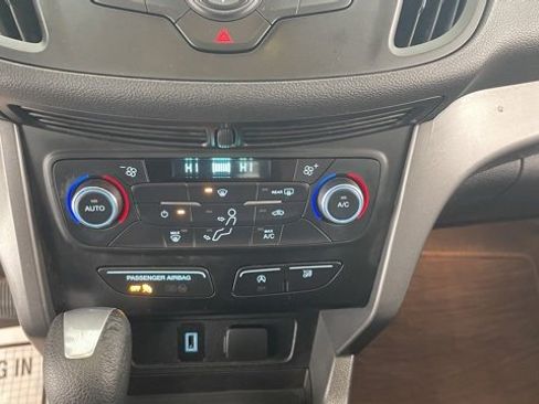 Used 2022 Ford Edge SEL w/ Convenience Package image 43