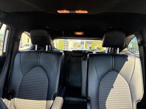 Used 2021 Toyota Highlander XSE image 14