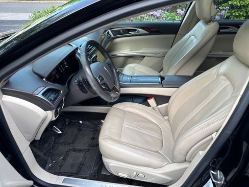 Used 2016 Lincoln MKZ Reserve w/ Equipment Group 300A Reserve AWD/4WD image 16