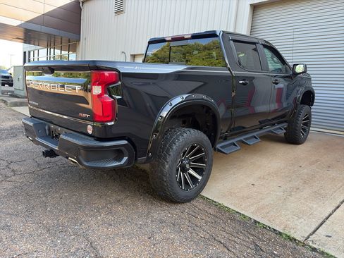 Used 2019 Chevrolet Silverado 1500 RST w/ All-Star Edition AWD/4WD image 2