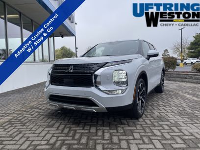 Used 2024 Mitsubishi Outlander SE Black Edition