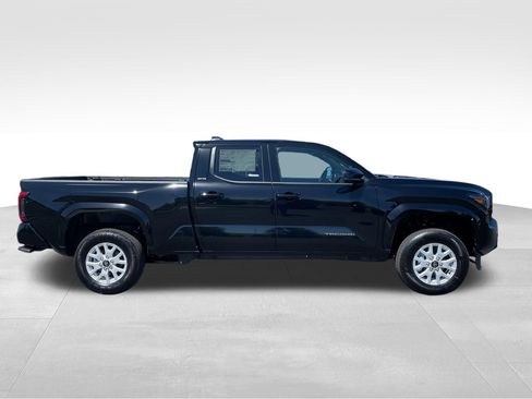 New 2026 Toyota Tacoma SR5 AWD/4WD image 2
