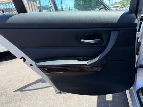 Used 2011 BMW 328i Sedan RWD image 26
