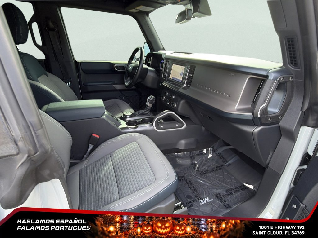 Used 2023 Ford Bronco Outer Banks w/ Sasquatch Package AWD/4WD image 31
