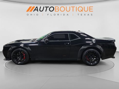 Used 2021 Dodge Challenger R/T Scat Pack RWD image 2