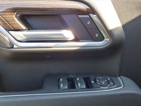 New 2026 Chevrolet Silverado 3500 LT image 12