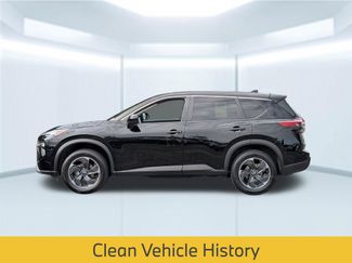 Used 2024 Nissan Rogue SV FWD video 2