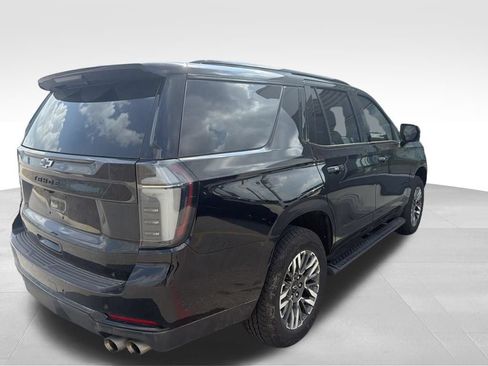 Used 2025 Chevrolet Tahoe Z71 w/ Comfort Package AWD/4WD image 22