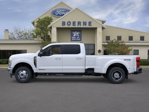 New 2026 Ford F350 Lariat AWD/4WD image 3