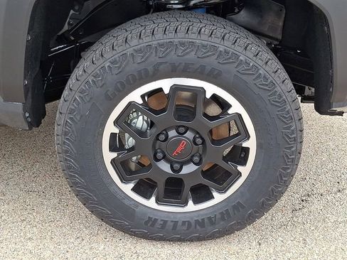 New 2026 Toyota Tacoma TRD Off-Road AWD/4WD image 8